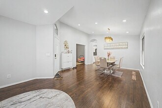 6406 W Escuda Rd in Glendale, AZ - Building Photo - Building Photo
