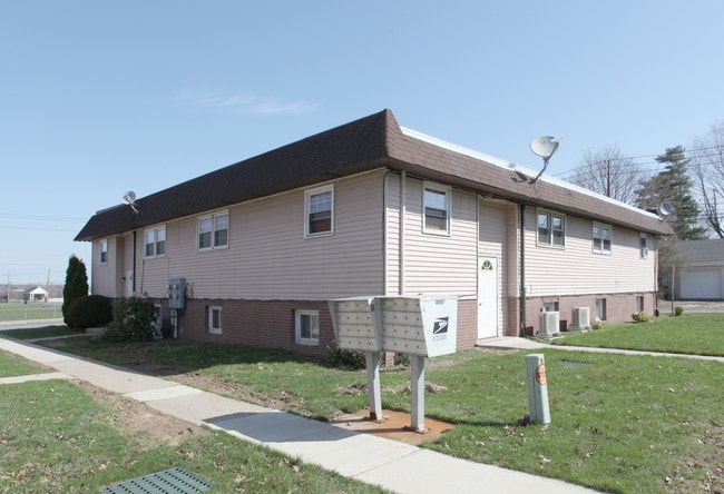 Lincoln St Apartments in Hazleton, PA - Foto de edificio - Building Photo