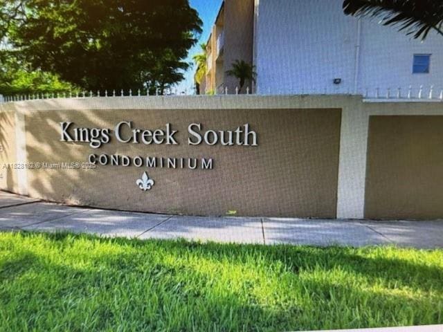 property at 7757 SW 86th St