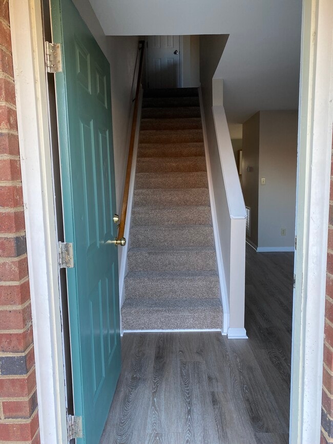 1216 Allen Rd in Greenville, NC - Building Photo - Building Photo