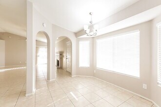 7056 W Eva St in Peoria, AZ - Building Photo - Building Photo