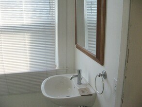 1672 Beacon St in Brookline, MA - Building Photo - Building Photo