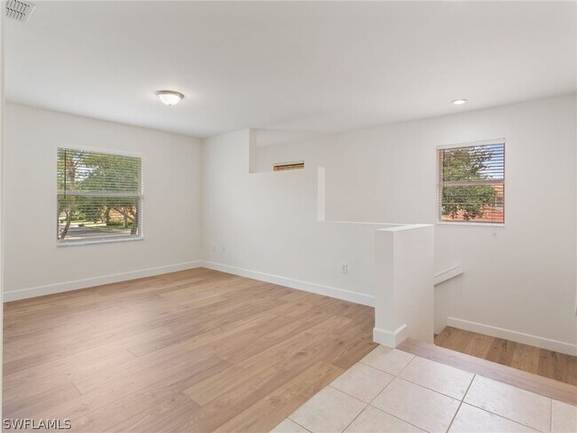 property at 445 Robin Hood Cir
