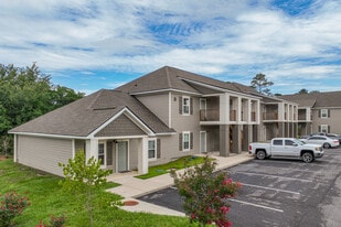 Springhill Apartments in Valdosta, GA - Building Photo