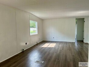 15702 Orange Dr in Harlingen, TX - Building Photo - Building Photo