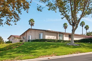 12583 Caminito De La Gallarda in San Diego, CA - Building Photo
