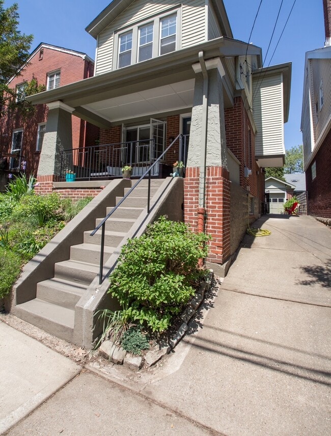 514 Hastings St in Pittsburgh, PA - Foto de edificio - Building Photo