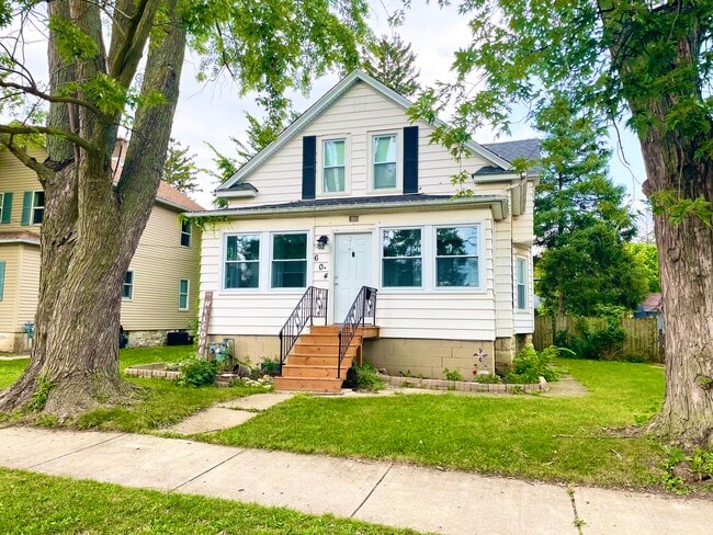 property at 604 Clement St