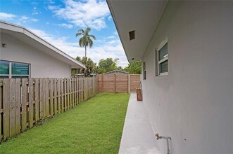 2912 SW 19th Ave in Fort Lauderdale, FL - Building Photo - Building Photo