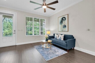 106 Cutlass Way in Oldsmar, FL - Building Photo - Building Photo