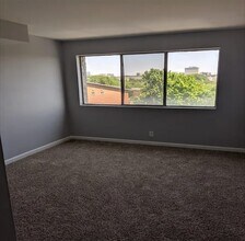 431 N Armistead St, Unit 402 in Alexandria, VA - Foto de edificio - Building Photo