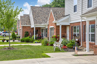 Majors Crossing in Rock Creek, OH - Foto de edificio - Building Photo