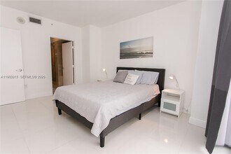 6365 Collins Ave in Miami Beach, FL - Building Photo - Building Photo