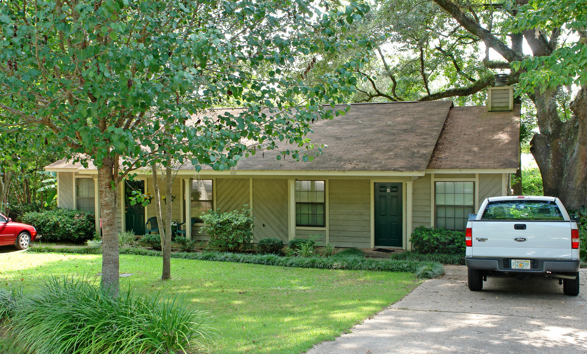 400 Teal Ln in Tallahassee, FL - Building Photo