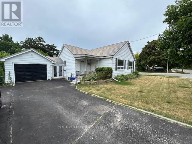 property at 121 Cumberland St