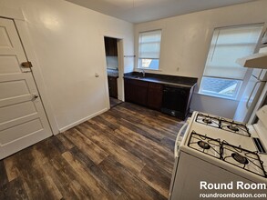 5 Haskell St in Boston, MA - Building Photo - Building Photo