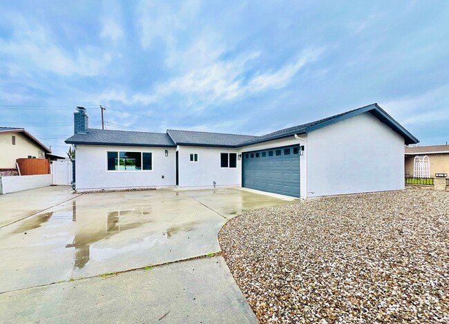8811 Lanett St in Cypress, CA - Building Photo - Building Photo