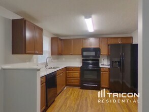 2305 Valleyview Dr in Charlotte, NC - Building Photo - Building Photo