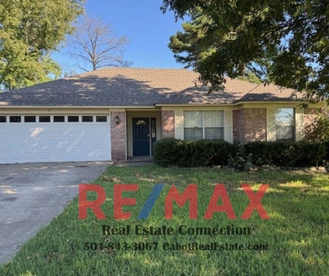 property at 31 Robin Ln