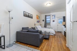 1540-1552-1552 1st Ave in New York, NY - Building Photo - Building Photo