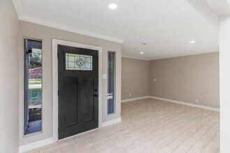 185 El Pinto in Lumberton, TX - Building Photo - Building Photo