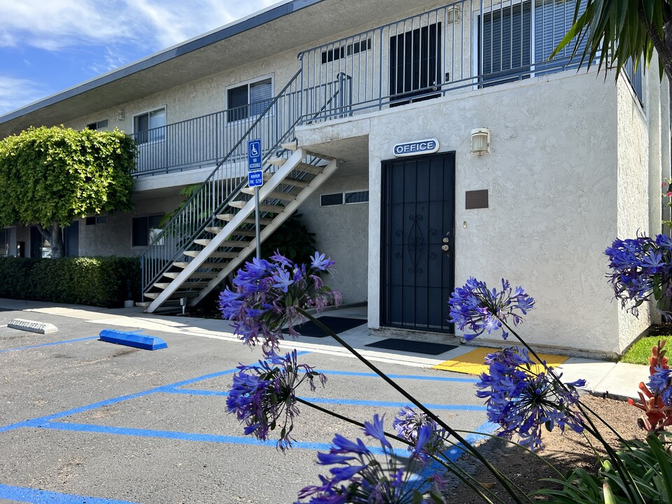 La Casa Bonita Apartments in Chula Vista, CA - Building Photo