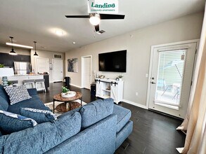 7330 Bluff Springs Rd-Unit -4415.1294015 in Austin, TX - Building Photo - Building Photo