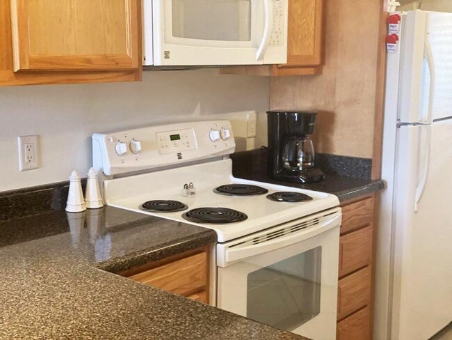 466 Paseo Madera in Green Valley, AZ - Building Photo - Building Photo