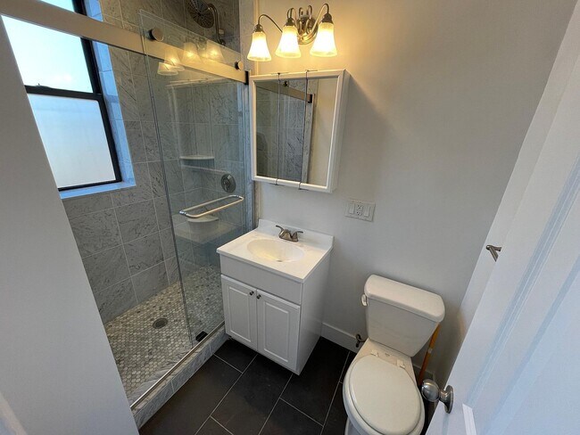36 Peterborough St, Unit 12 in Boston, MA - Building Photo - Building Photo