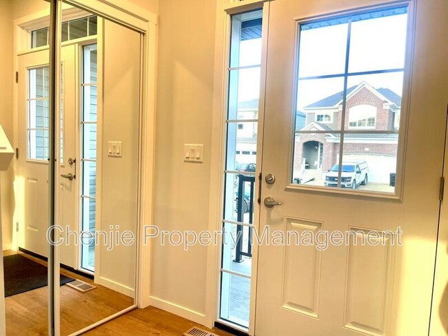2036-2208 208 Street NW in Edmonton, AB - Building Photo - Building Photo