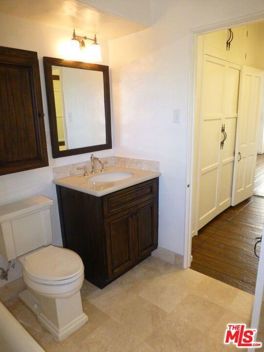 property at 1355 Laurel Ave