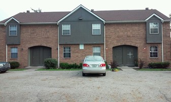 970-976 Hidden Acres Ct Apartments