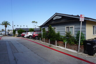 4961-4967 Coronado Ave in San Diego, CA - Building Photo - Building Photo