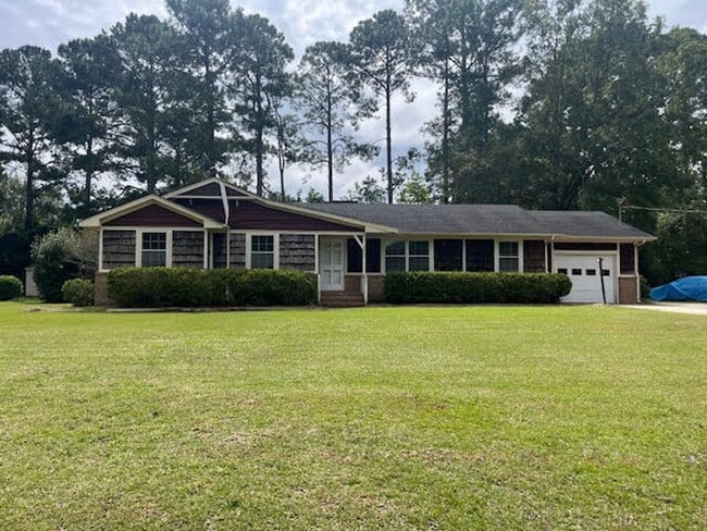 property at 2903 Hodges Rd