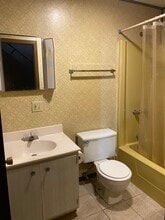 1441 Northwest Dr in Morgantown, WV - Foto de edificio - Building Photo