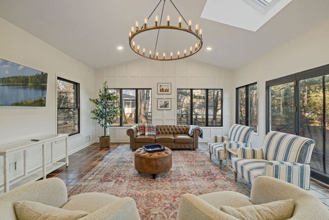 property at 11 Viola Rd