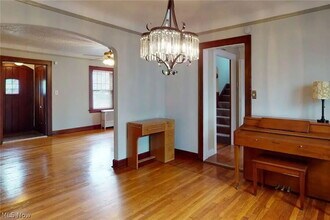 3549 Bainbridge Rd in Cleveland Heights, OH - Building Photo - Building Photo