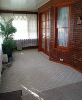 254 Western Ave in Waterloo, IA - Building Photo