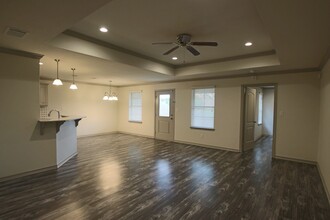 5912 Villa Rosa Way in Tyler, TX - Building Photo - Building Photo