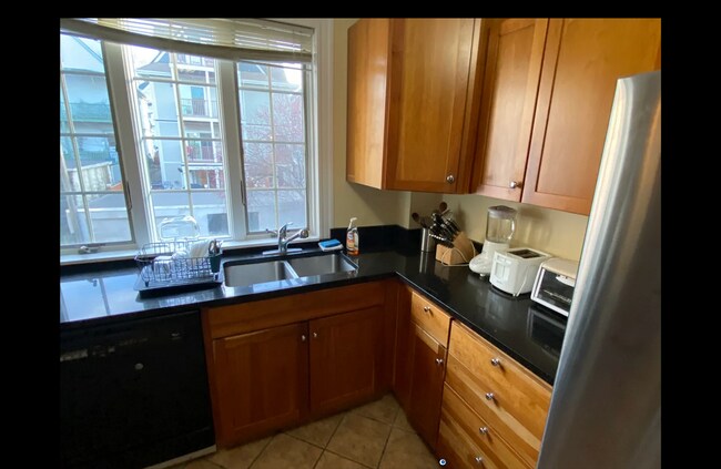 29 Albion St, Unit R