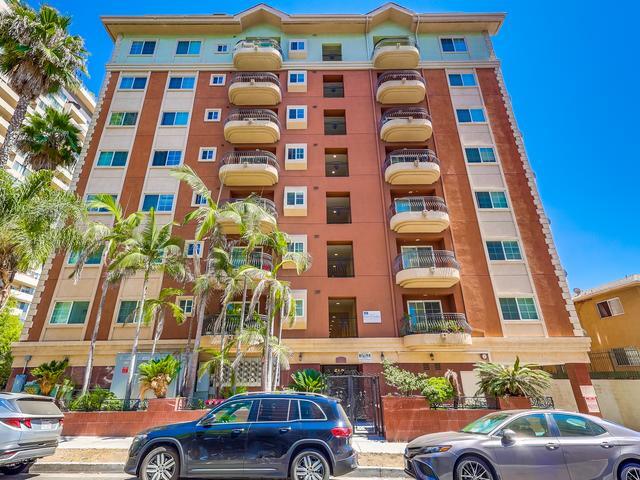 700 S Ardmore Ave, Unit 204 in Los Angeles, CA - Building Photo - Building Photo