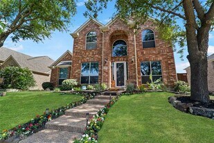9204 Sterling Gate Dr in McKinney, TX - Building Photo