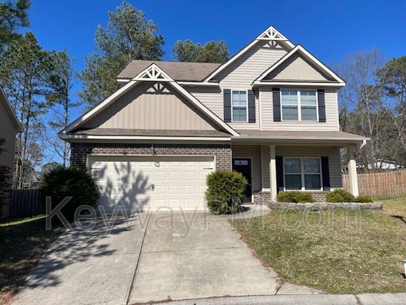 718 Muscadine Ct in Augusta, GA - Building Photo