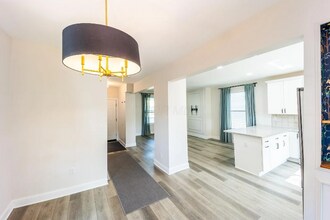 582 Gilbert St in Columbus, OH - Building Photo - Building Photo