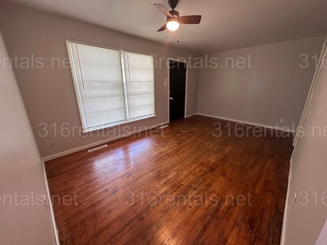 1514 Park Ln in Augusta, KS - Building Photo - Building Photo