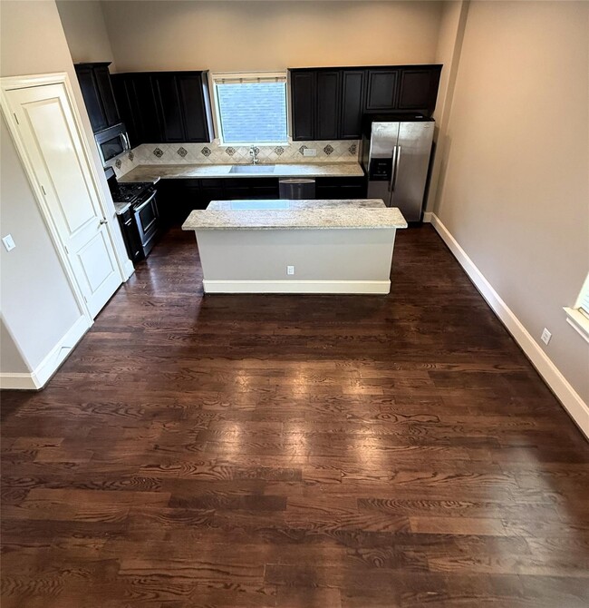 property at 3205 Center St