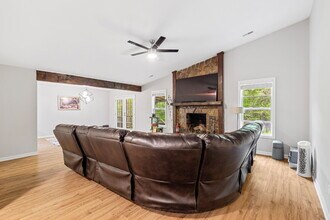 179 N Paraham Rd in Clover, SC - Building Photo - Building Photo