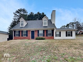 275 Twin Brook Way NW in Lawrenceville, GA - Building Photo