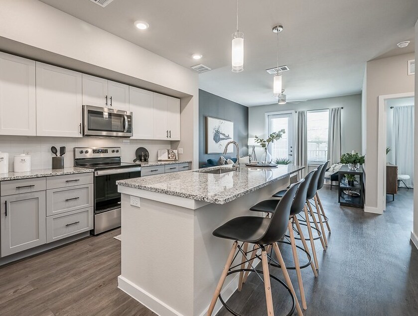 10920 Day Rd in Houston, TX - Building Photo
