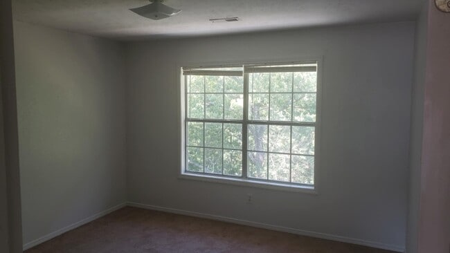 9755 MO-13 in Kimberling City, MO - Building Photo - Building Photo